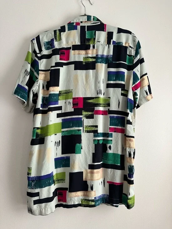 Nuon • Relaxed Fit Viscose Multicolor Abstract Shirt - Picture 8 of 9